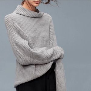 Wilfred Montpellier sweater